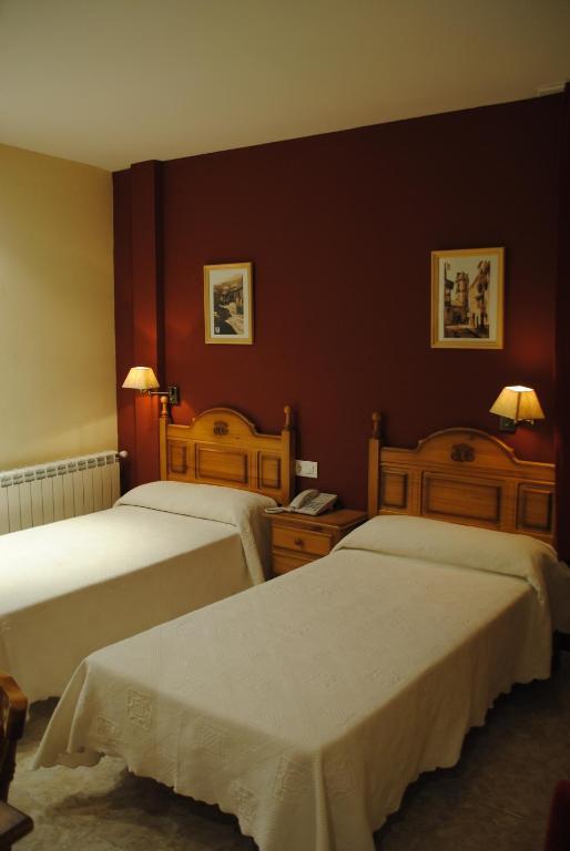 Hotel Alegría Banos De Montemayor Quarto foto